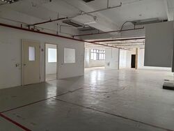 Yi Xiu Factory Building (D14), Factory #534776941